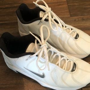 Nike basketball shoes men